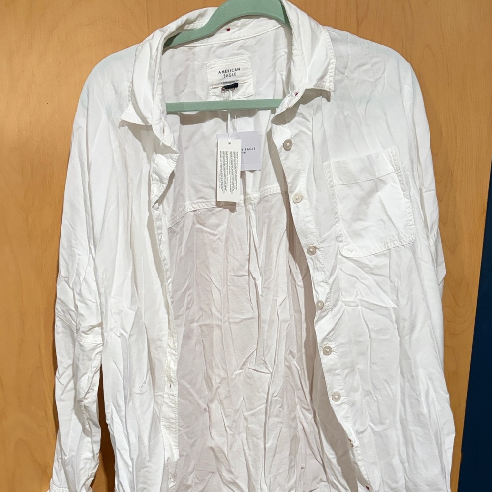 American Eagle Outfitters button down shirts
